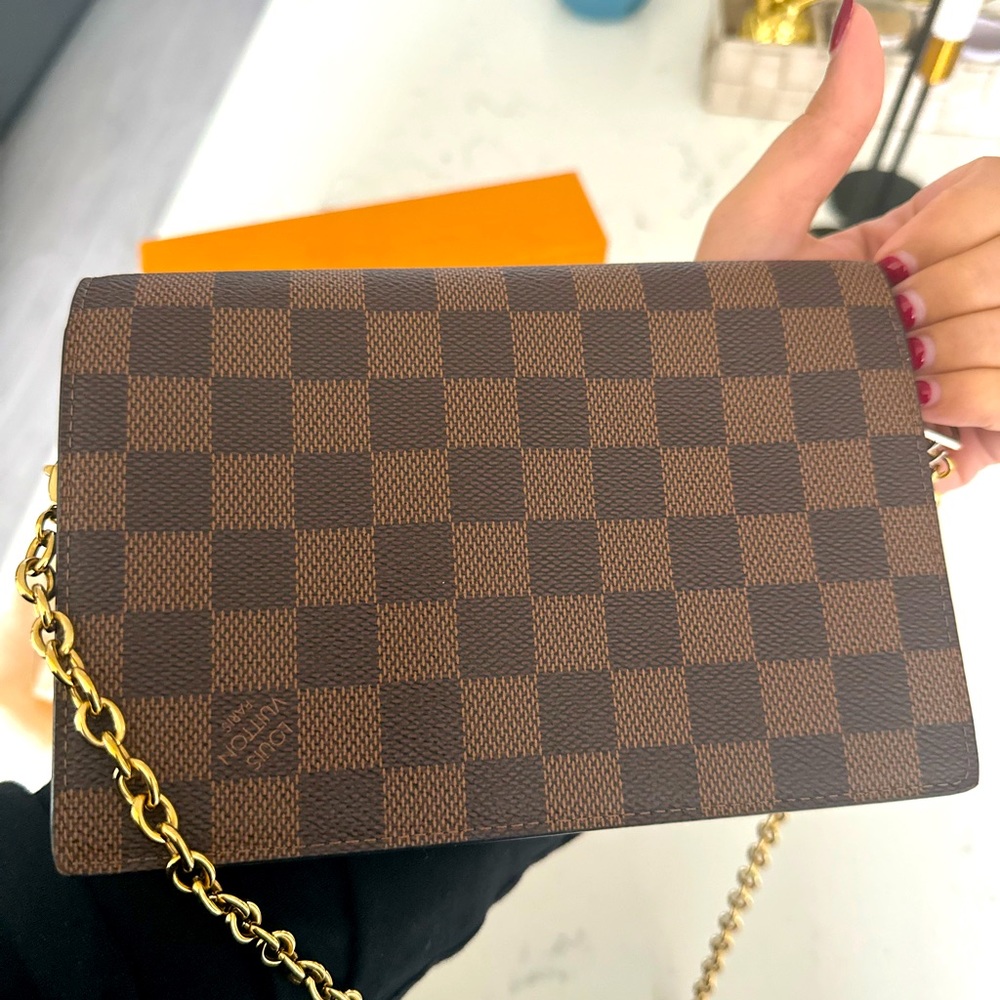 Louis Vuitton - Vavin Chain Wallet Bag - Picture 6 of 7